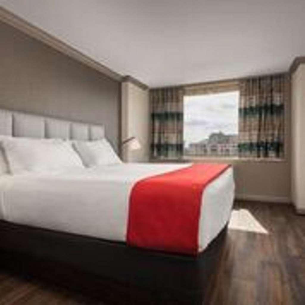 The River Inn Washington Room photo